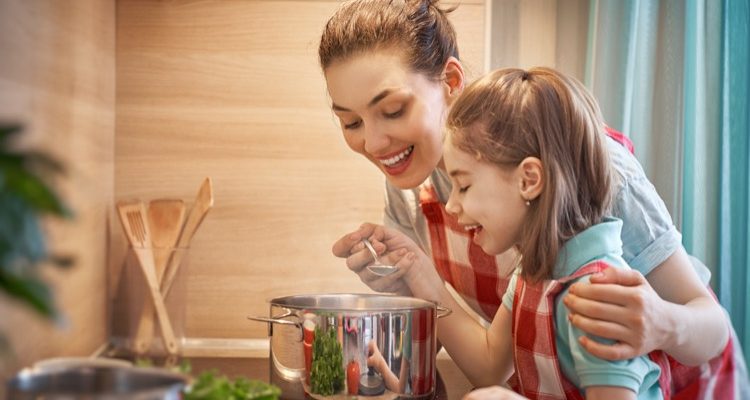 10 maneras de consumir menos energía en la cocina